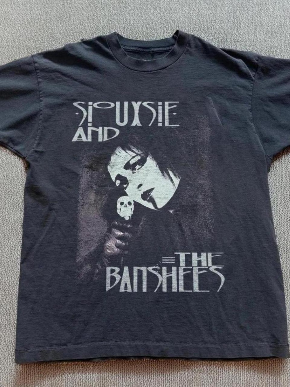 Gildan Black Siouxsie and The Banshees Graphic Tee